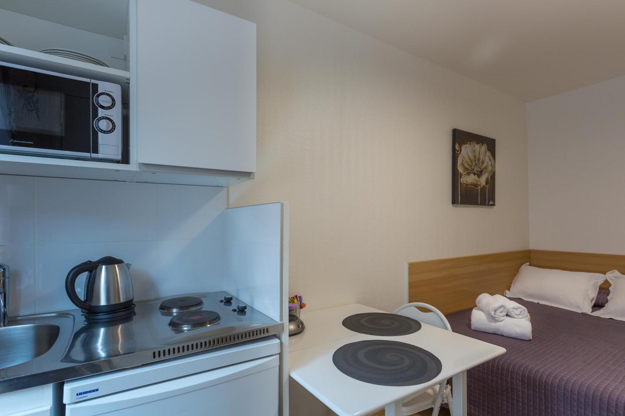 Hotel De L'Horloge Paris Phòng bức ảnh