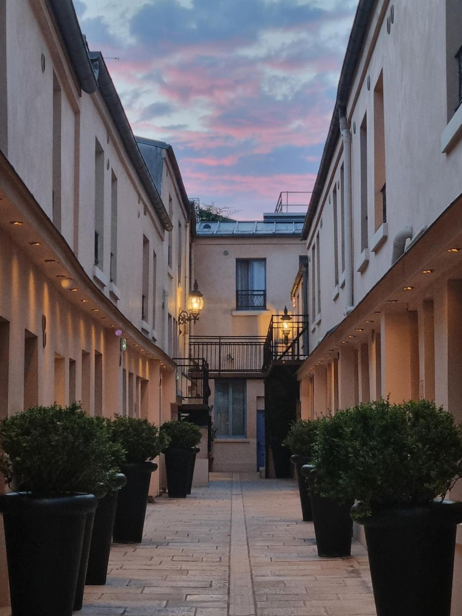 Hotel De L'Horloge Paris Ngoại thất bức ảnh
